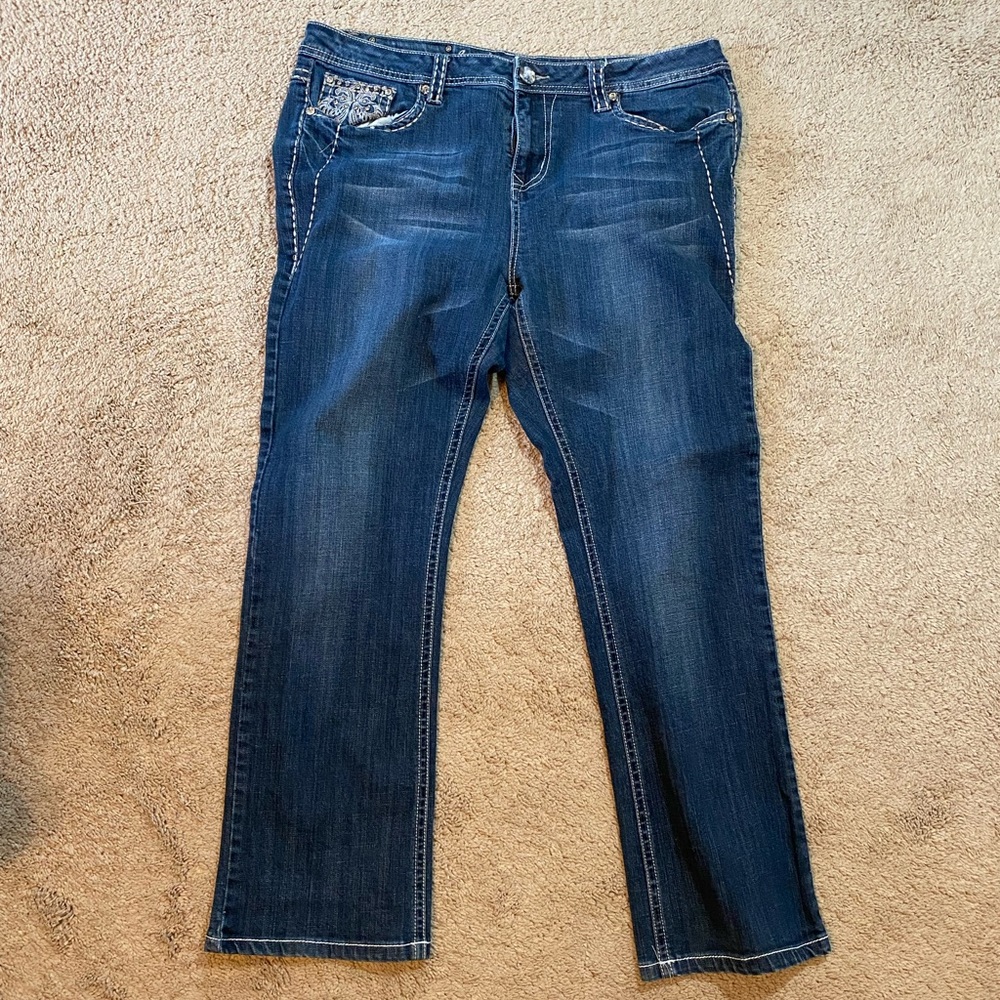 LA IDOL JEANS